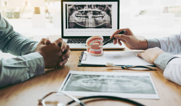 Best Broken or Cracked Tooth Emergency Dentist in Manana, HI
